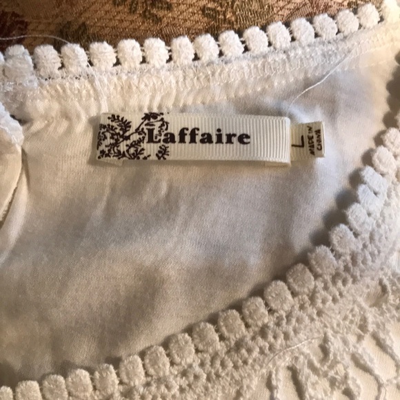 Blouse - Picture 8 of 8